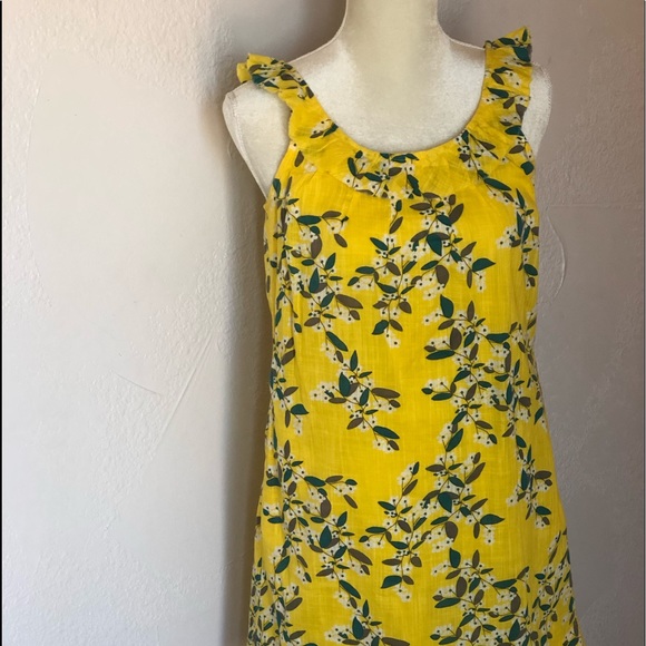 Old Navy Dresses & Skirts - Old navy yellow sun dress